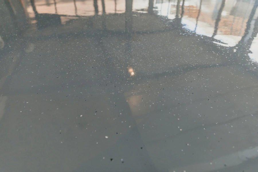 How Epoxy Garage Flooring Handles Heavy Vehicle Load Port St. Lucie, FL